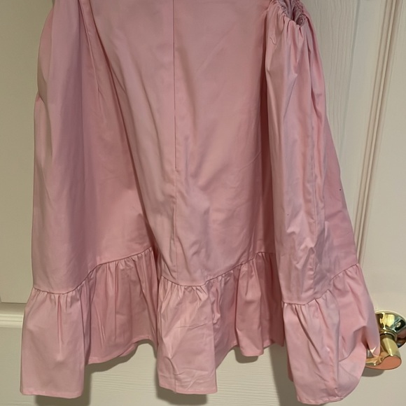 NWT WAYF Pink puff sleeve side cutout Dress in size medium - Picture 8 of 8